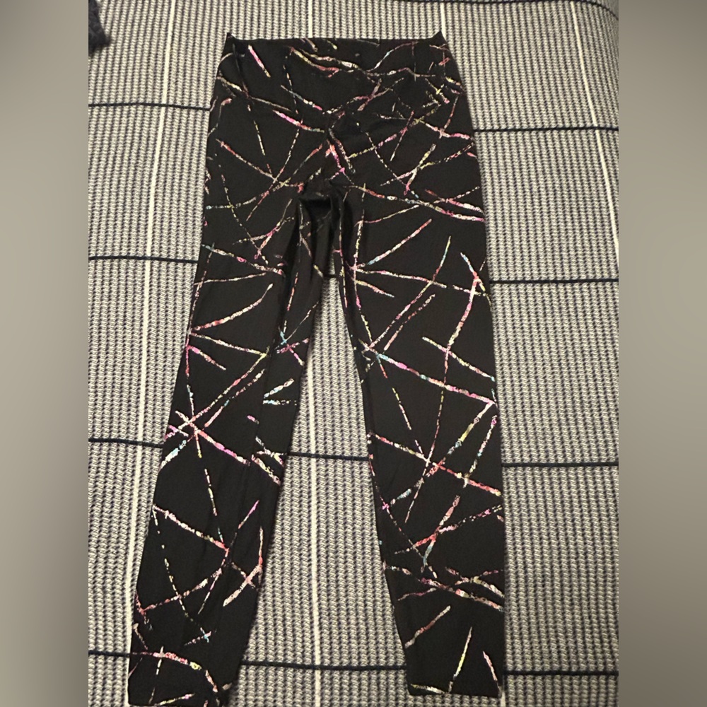 ZYIA Black Leggings with Pink and White Accents - Sizs 6-8